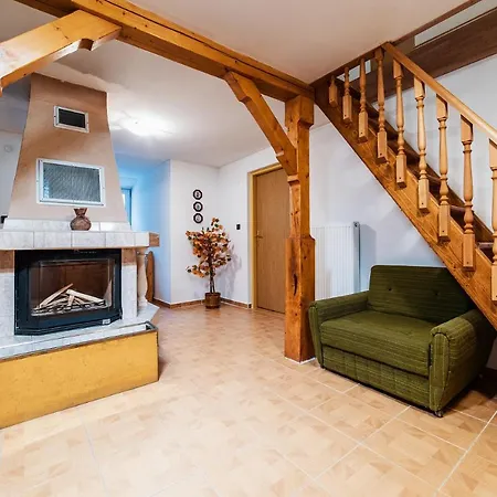 Velka Chata Pod Chopkom * Dolna Lehota